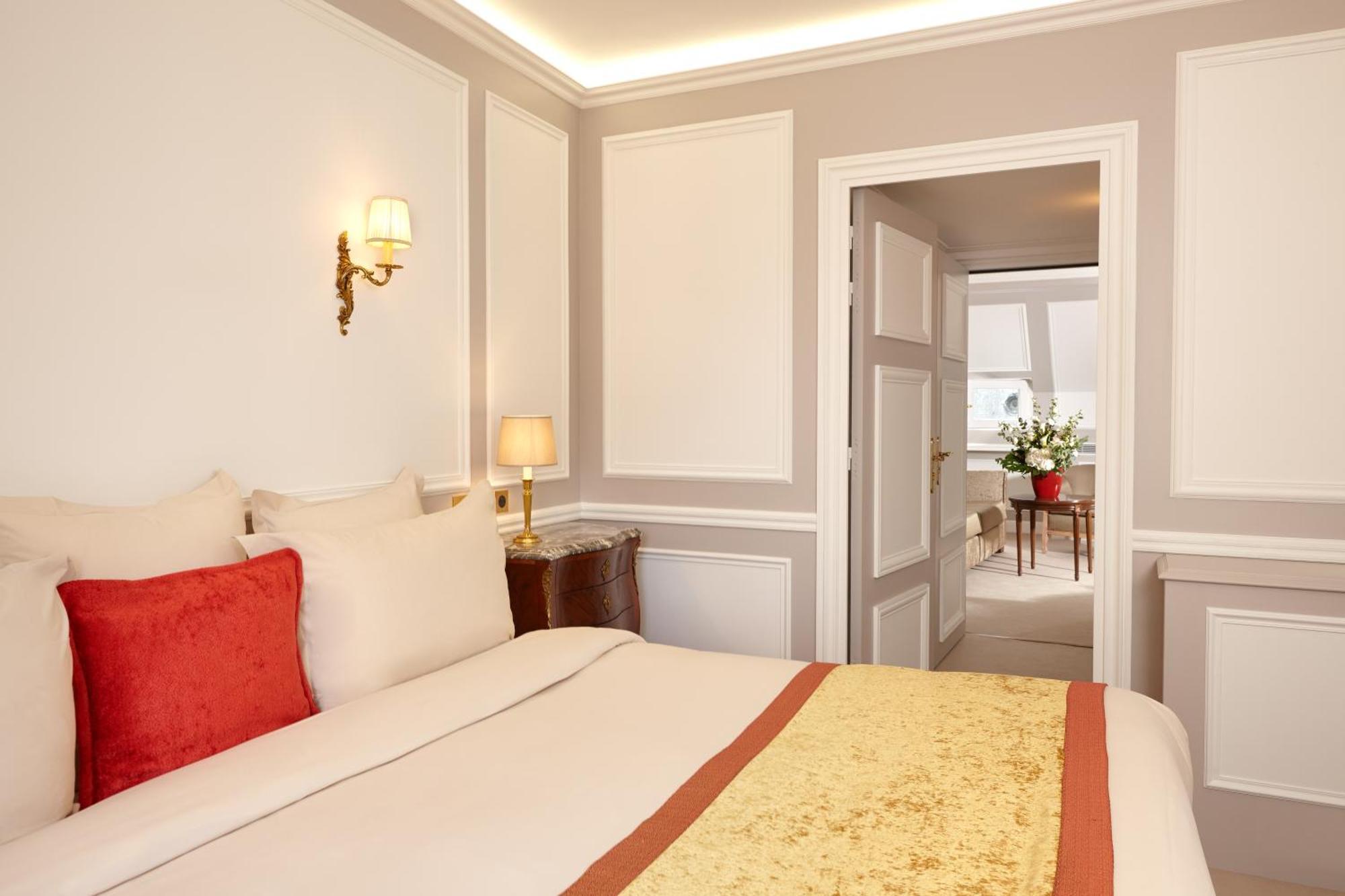 Suite Parisienne